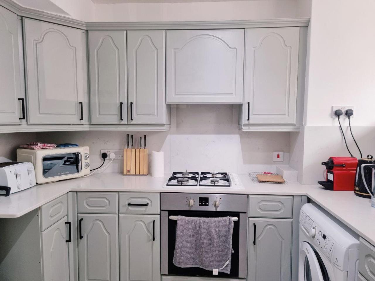 Smart House Pensiune Londra